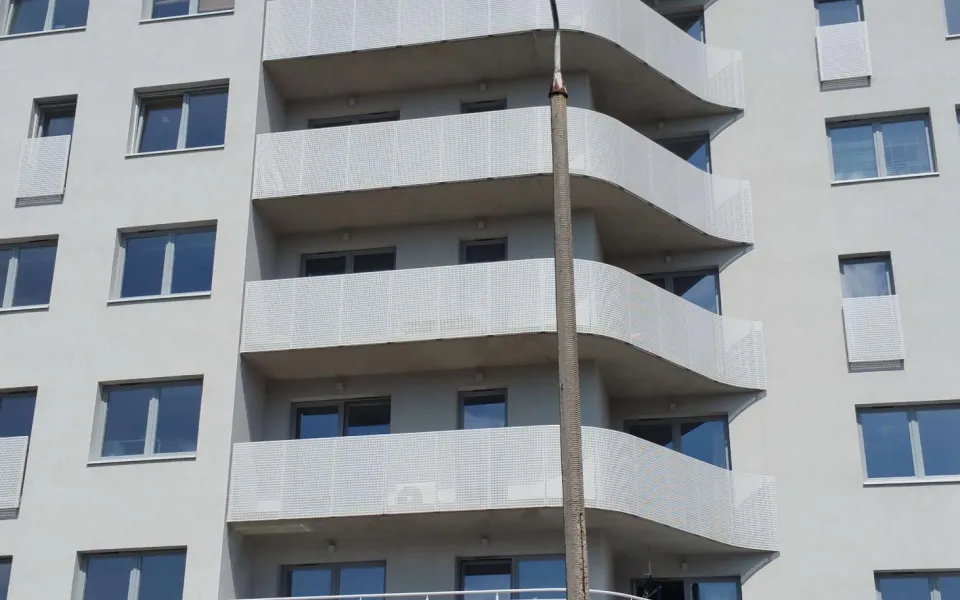 Realizacja Renoplast system Basic k20 balkon łukowy